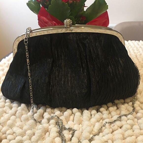 Neiman Marcus vintage Crossbody - Picture 2 of 6